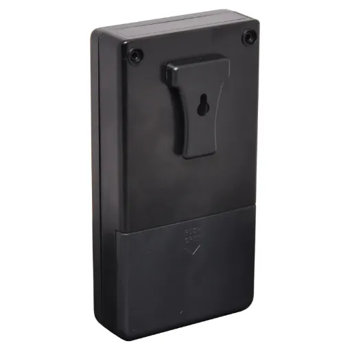 Handy black plastic belt clip. Suits black cases H0343, H0346. Can be used for the grey cases H0342 and H0345.