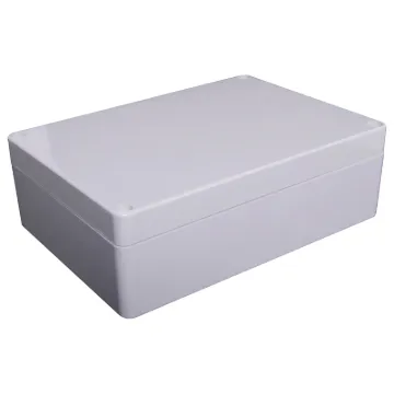 The lid and base incorporate a tongue and groove sealing system with a neoprene gasket.
Wall mounting holes and lid fixing screws are outside the sealing area thus preventing the ingress of moisture and dust.
Internal guide slots for vertically mounting