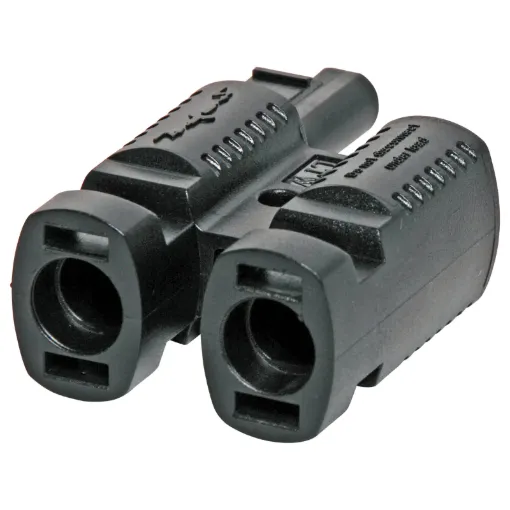Dual line plug adaptor designed for use when daisychaining solar panels together.

Water & dust proof - IP67 rated. Commonly used on photovoltaic solar panel arrays. Fully sealed design is suitable for use in exposed installations. 

T 1750 installati