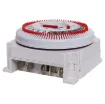 24 hour 240V mains operated ON/OFF timer. ON periods are set manually with the 15 minute increment
tabs. Timer may be manually selected ON or OFF regardless of set time periods. Not suitable for use in direct sunlight. 6.3mm spade connections.