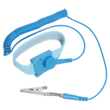 Elastic adjustable wrist strap allows full freedom of movement while protecting components from static damage.