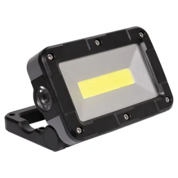 Ideal for camping, roadside emergencies and a variety of uses around the home. It combines a standard torch and LED floodlight in the one handy unit.
