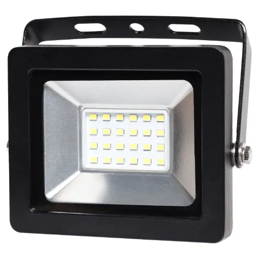 These 12V DC flood lights are an ideal addition to a 4WD, caravan, camper or worksite machinery. Fitted with stainless steel hardware and brackets to ensure a long life in harsh outdoor conditions. IP65 rated.