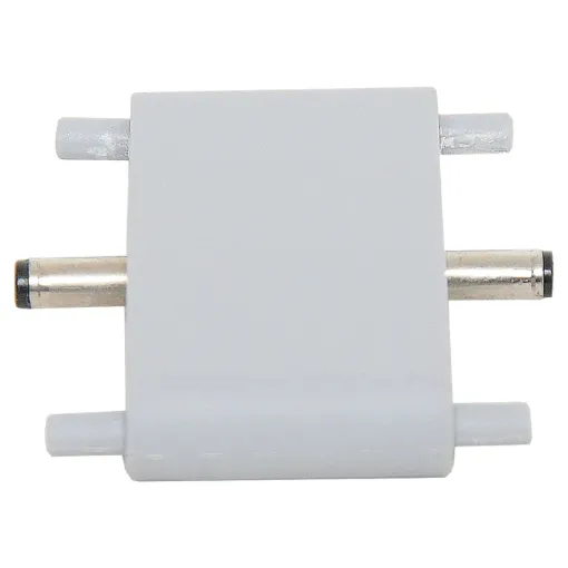 Allows strips to be daisy chained together in a line.